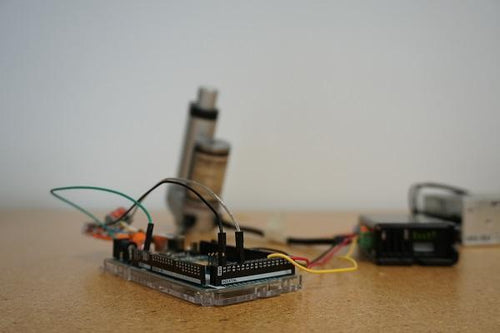 Continuously Extend & Retract An Actuator Stroke With A Brushless DC Motor