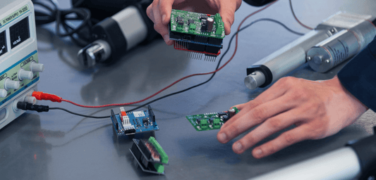 How to Control the Timing of a Linear Actuators Motion?